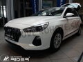 Hyundai i30 od 2017 - ochranné lišty dverí