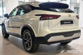 Nissan Qashqai od 2021 - ochranné lišty dverí