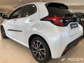 Toyota Yaris 5-dverí od 2020 - ochranné lišty dverí