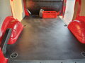 VW Transporter T5 2003-2015 (2-3 miesta, krátka verzia) - gumová vanička do kufra Rezaw