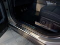 Ford Kuga od 2020 - prahové lišty