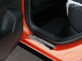 VW T-Roc od 2017 Čierne lesklé - prahové lišty Sportline