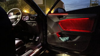 Autorohože pod nohy