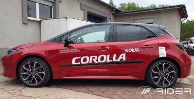Toyota Corolla Htb od 2018 - ochranné lišty dverí