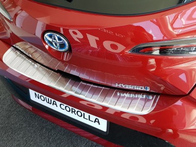 Toyota Corolla Htb od 2018 - lišta nárazníka