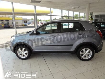 Ssangyong Korando od 2010 (F-21) - ochranné lišty dverí