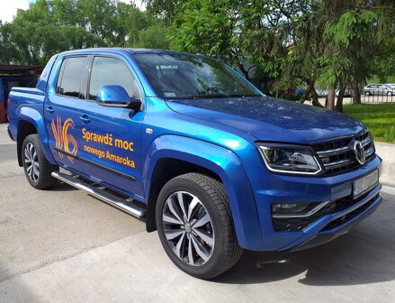 VW Amarok od 2010 - ochranné lišty dverí