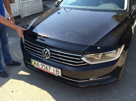 VW Passat B8 od 2014 - kryt prednej kapoty Novline