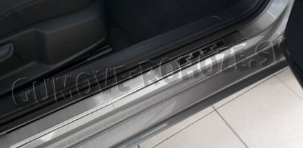 VW Passat B8 od 2014 - prahové lišty