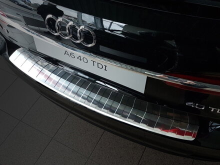 Audi A6 Combi od 2018 - lišta nárazníka
