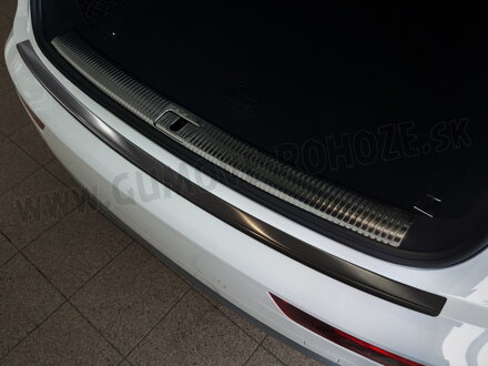 Audi Q5 od 2017 Grafit - lišta nárazníka