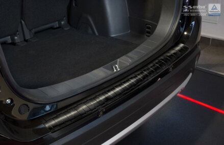 Mitsubishi Outlander od 2015 (parkovacie senzory) Grafit - lišta nárazníka