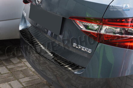 Škoda Superb III Combi od 2015 Grafit - lišta nárazníka