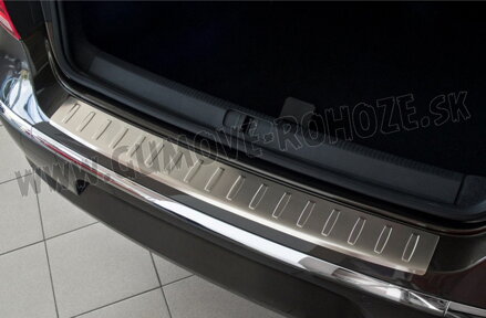 VW Passat CC od 2012 - lišta nárazníka
