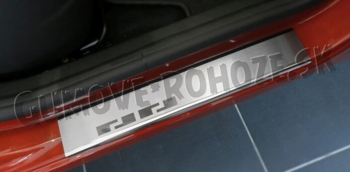 Renault Captur 2012-2019 - prahové lišty Renault Captur 2012-2019 - prahové lišty