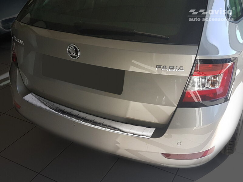 Škoda Fabia III Combi Facelift 2018-2021 - lišta nárazníka Škoda Fabia III Combi Facelift 2018-2021 - lišta nárazníka