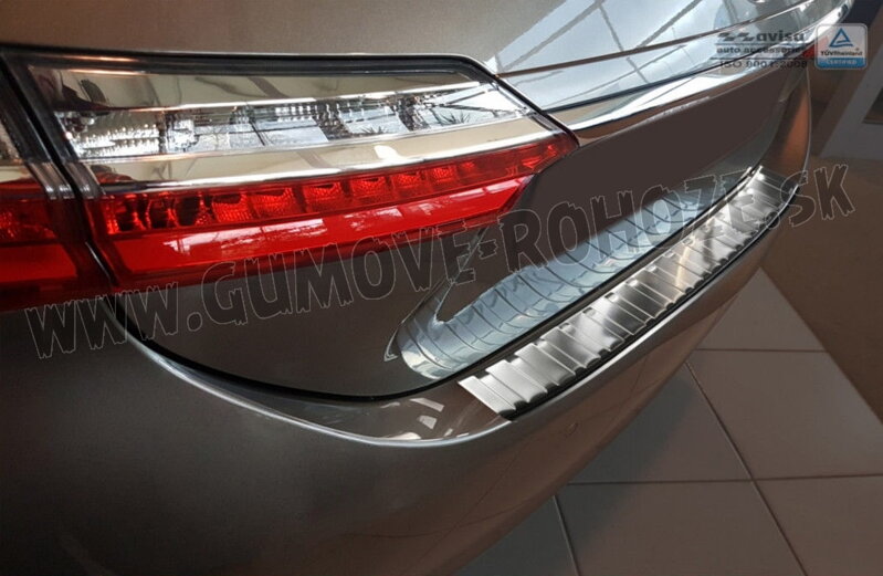 Toyota Corolla Facelift 2016-2018 - lišta nárazníka Toyota Corolla Facelift 2016-2018 - lišta nárazníka