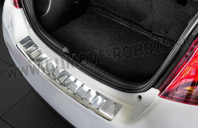Toyota Yaris Facelift 2014-2017 - lišta nárazníka Toyota Yaris Facelift 2014-2017 - lišta nárazníka