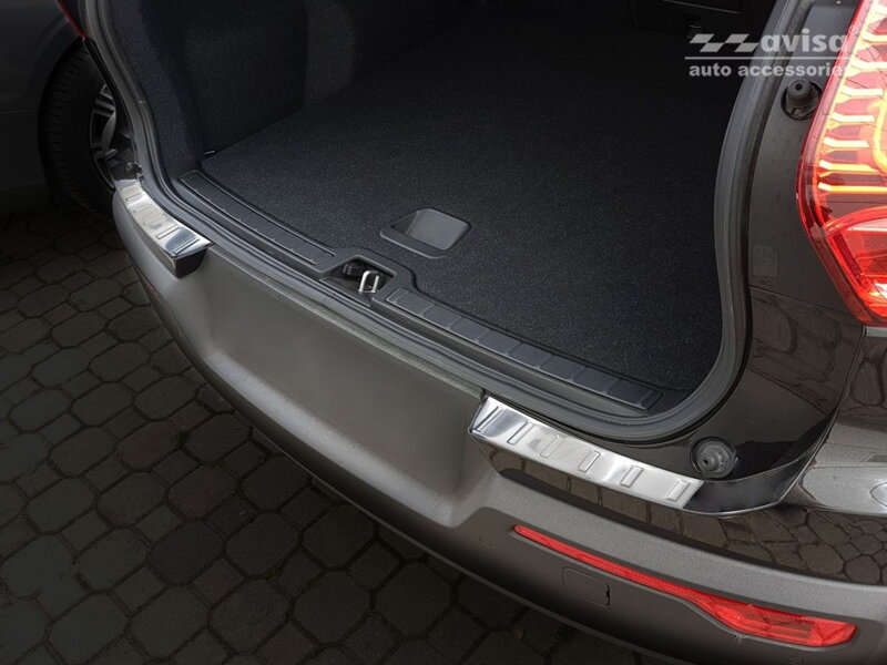 Volvo XC40 od 2017 - lišta nárazníka Volvo XC40 od 2017 - lišta nárazníka