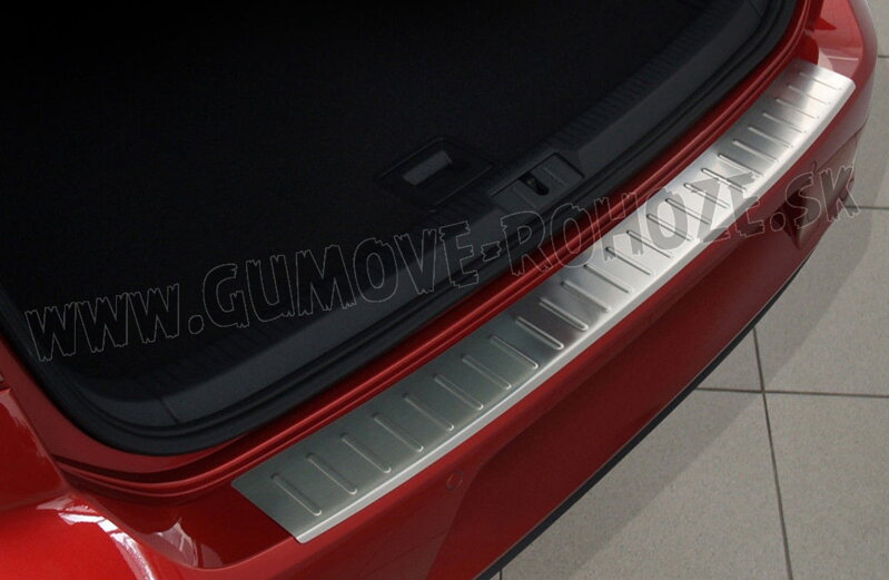 VW Golf VII Htb 2012-2019 - lišta nárazníka VW Golf VII Htb 2012-2019 - lišta nárazníka