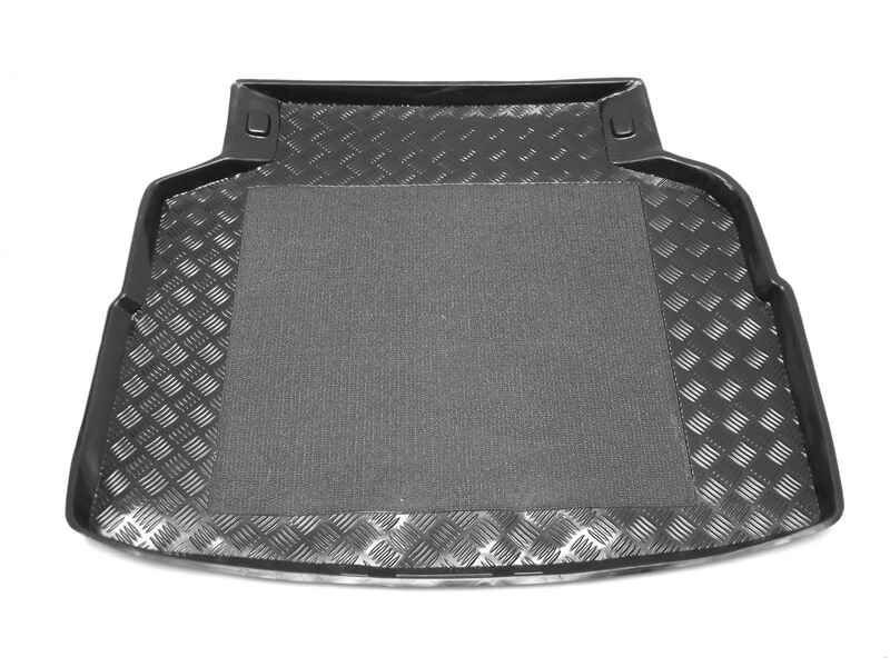 Toyota Avensis Sedan Terra 2003-2006 - plastová vanička do kufra Rezaw Toyota Avensis Sedan Terra 2003-2006 - plastová vanička do kufra Rezaw